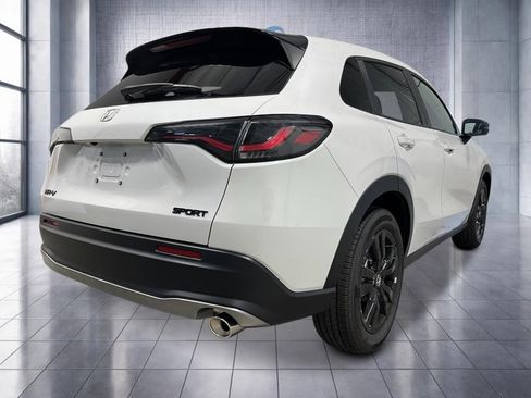 New 2026 Honda HR-V Sport image 5
