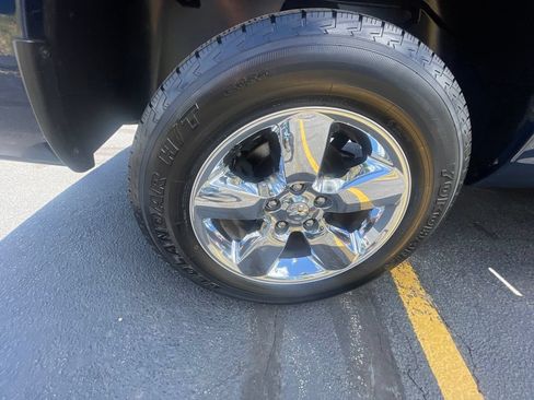 Used 2019 RAM 1500 Big Horn AWD/4WD image 25