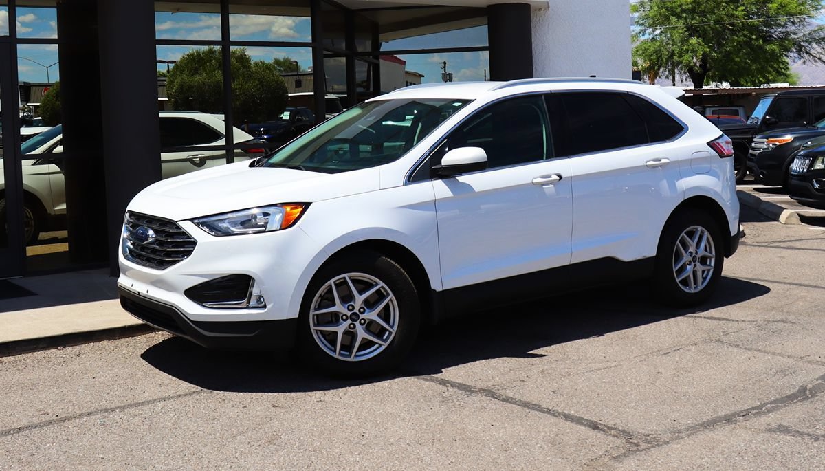 Used 2021 Ford Edge SEL FWD image 3