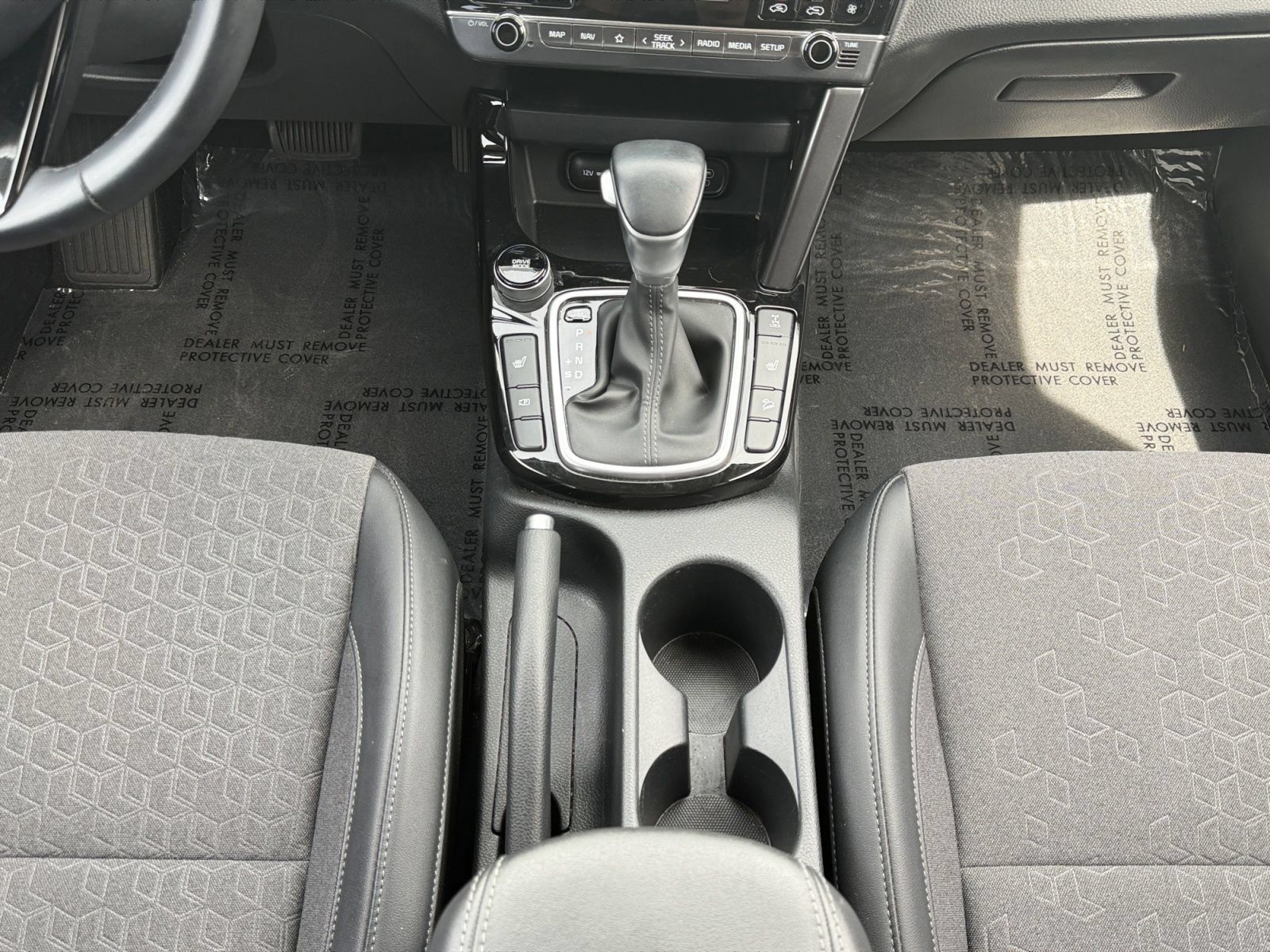 Used 2024 Kia Seltos S AWD/4WD image 15