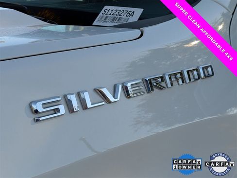 Used 2024 Chevrolet Silverado 1500 Custom image 6