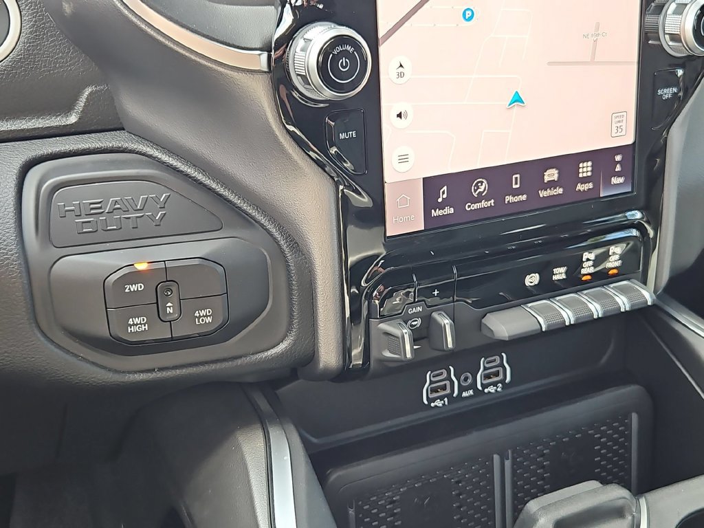 New 2026 RAM 2500 Big Horn AWD/4WD image 25