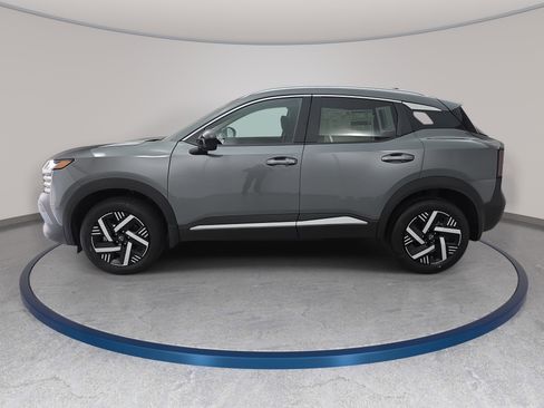 New 2026 Nissan Kicks SV image 8