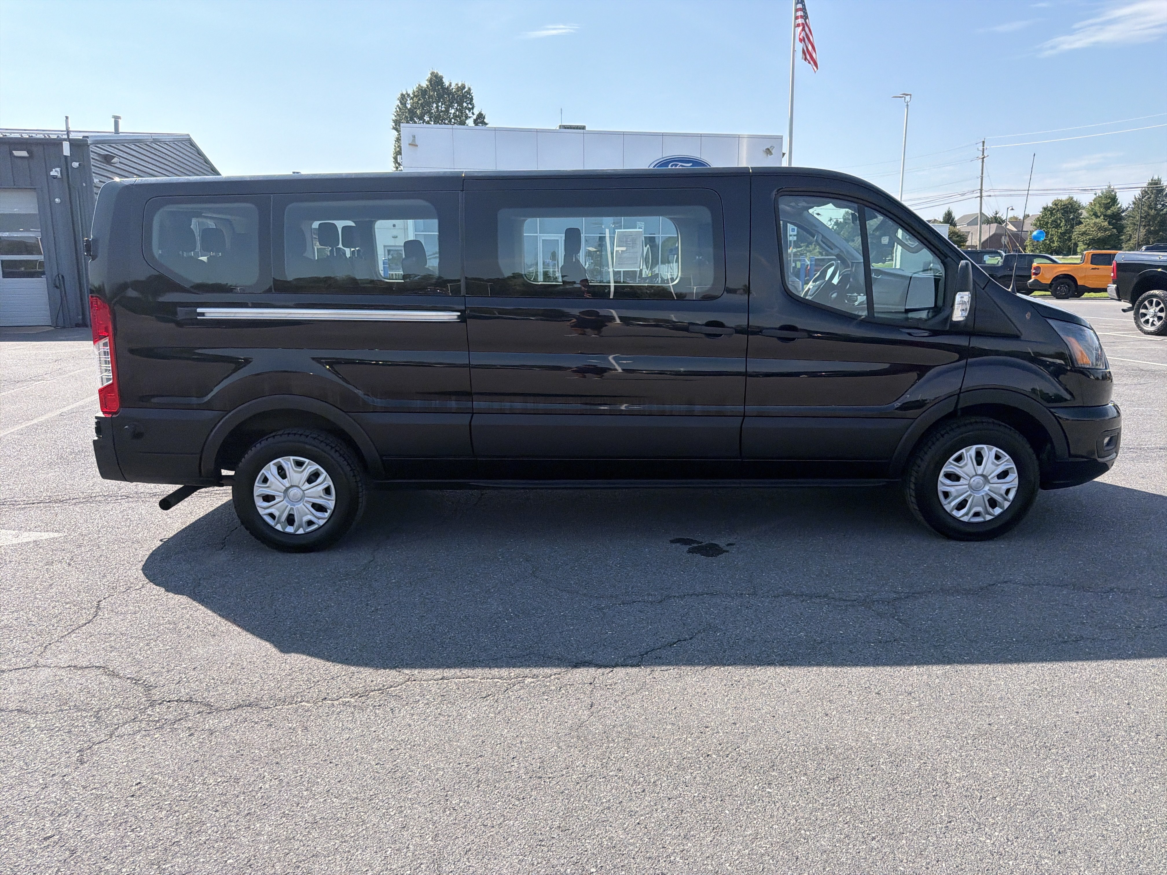 Used 2024 Ford Transit 350 XLT RWD image 2