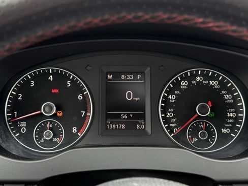 Used 2013 Volkswagen Jetta GLI Autobahn FWD image 31