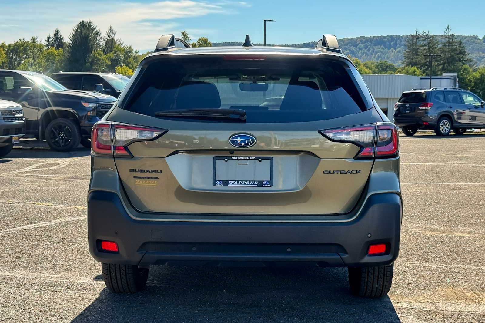 Certified 2025 Subaru Outback Onyx Edition AWD/4WD image 4