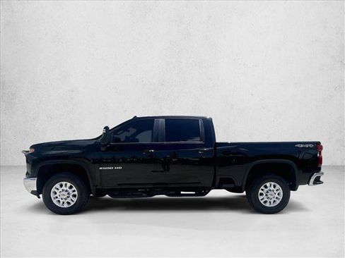 Used 2024 Chevrolet Silverado 2500 LT w/ Convenience Package AWD/4WD image 6