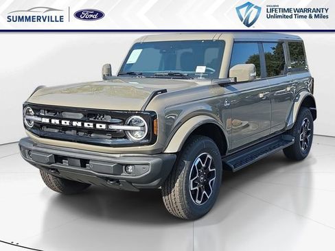 New 2025 Ford Bronco Outer Banks AWD/4WD image 9