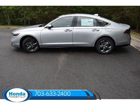 New 2026 Honda Accord Hybrid EX-L image 4