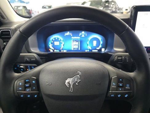 Used 2025 Ford Bronco Sport Outer Banks w/ Outer Banks Tech Package+ AWD/4WD image 19
