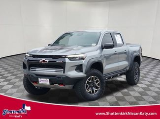 Used 2025 Chevrolet Colorado ZR2 w/ Technology Package AWD/4WD video 1