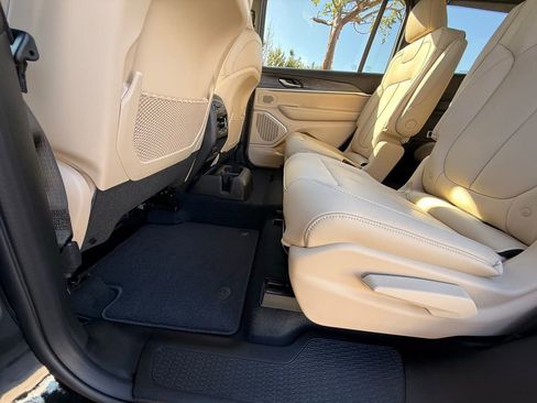 New 2026 Jeep Grand Cherokee L Limited RWD image 28
