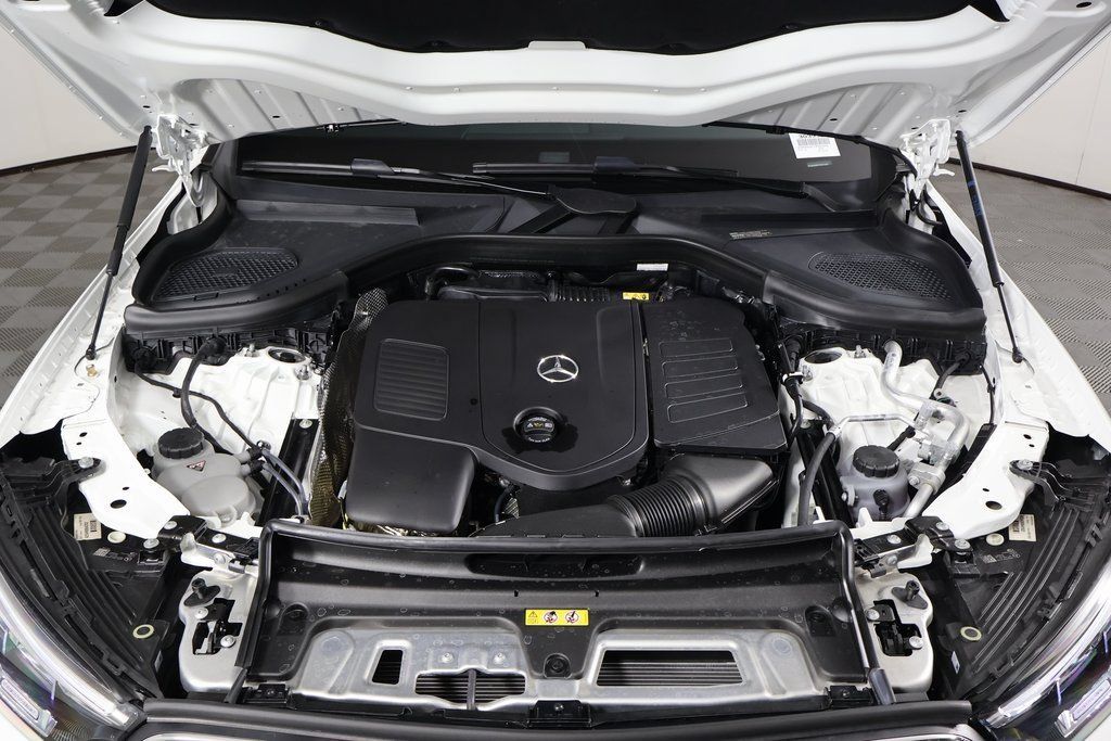 Certified 2026 Mercedes-Benz GLC 300 image 15