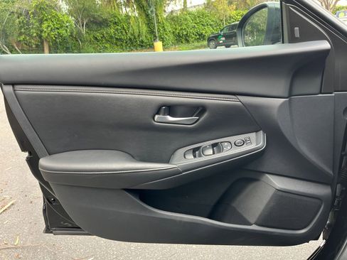 Used 2025 Nissan Sentra SV image 20