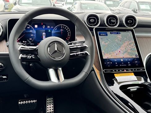 New 2025 Mercedes-Benz GLC 350e 4MATIC image 26