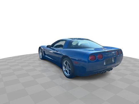 Used 2002 Chevrolet Corvette Coupe w/ Preferred Equipment Group2 RWD image 6