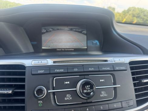 Used 2014 Honda Accord LX image 14