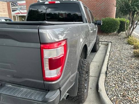 Used 2021 Ford F150 Lariat w/ Equipment Group 502A High AWD/4WD image 7