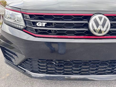 Used 2018 Volkswagen Passat 3.6 image 31