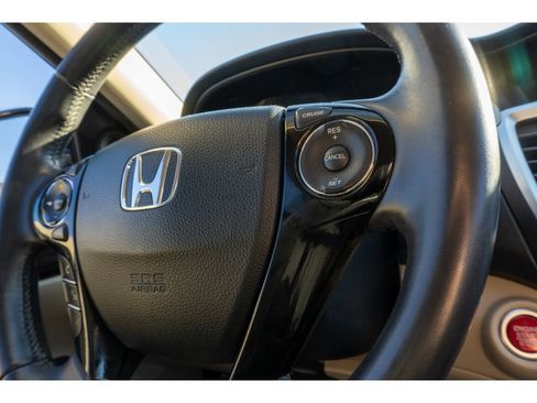 Used 2016 Honda Accord EX-L image 26