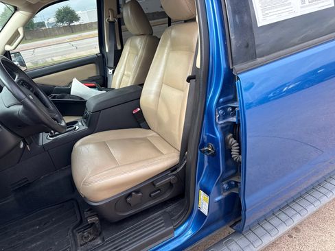 Used 2010 Ford Explorer Sport Trac XLT RWD image 12