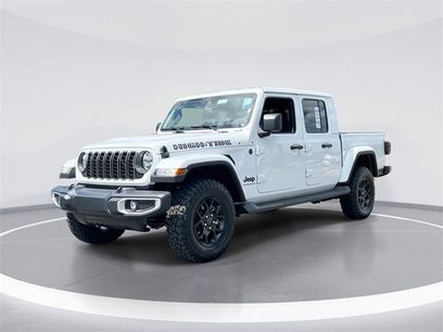 New 2025 Jeep Gladiator Sport
