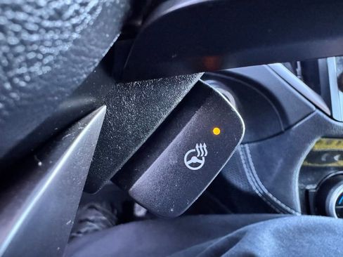 Used 2023 Subaru Forester Limited image 25