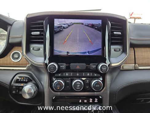 Used 2019 RAM 1500 Limited AWD/4WD image 9