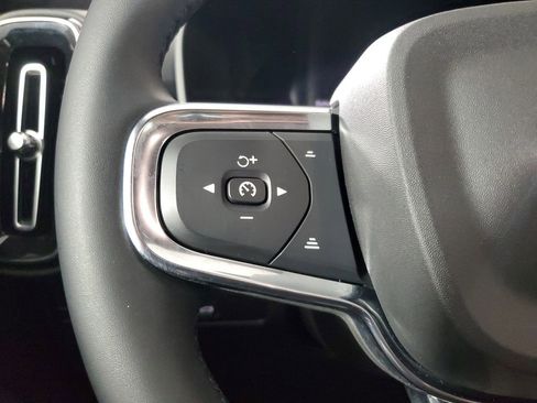 Certified 2023 Volvo C40 P8 Recharge Ultimate image 27