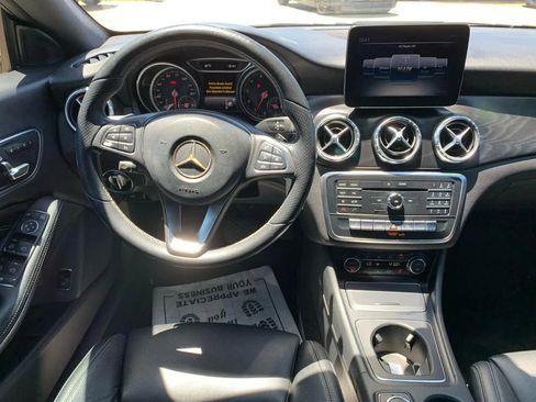 Used 2018 Mercedes-Benz CLA 250 image 11