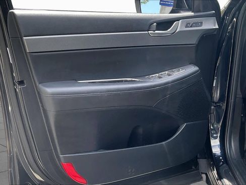 Used 2020 Hyundai Palisade SEL w/ Premium Package FWD image 24