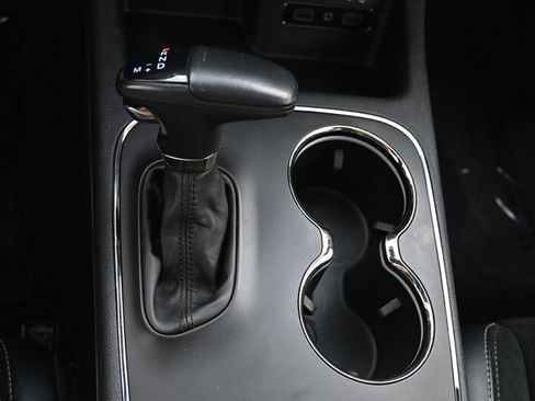 Used 2018 Dodge Durango SRT w/ Technology Group image 47