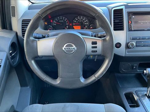 Used 2010 Nissan Xterra S image 5