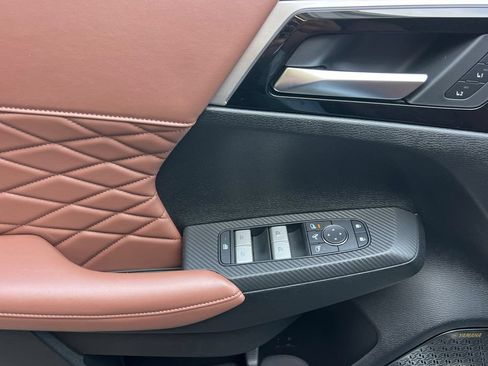 New 2026 Mitsubishi Outlander SEL FWD image 12