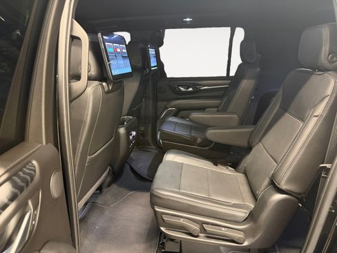 Used 2024 GMC Yukon XL Denali w/ Advanced Technology Package RWD image 37