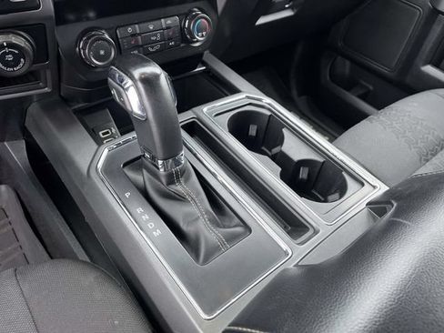 Used 2019 Ford F150 XLT w/ Equipment Group 302A Luxury AWD/4WD image 32