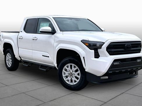 New 2026 Toyota Tacoma SR5 AWD/4WD image 2