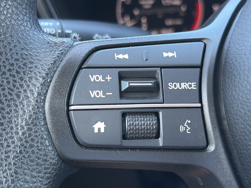 Used 2025 Honda CR-V LX image 20