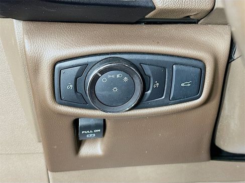 Used 2018 Lincoln MKX Reserve w/ Lincoln MKX Climate Package image 10