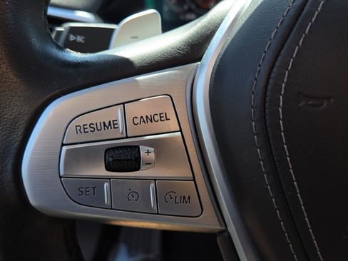 Used 2021 BMW X7 xDrive40i w/ Cold Weather Package image 29