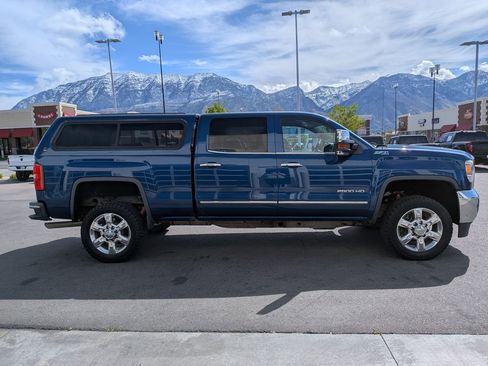 Used 2017 GMC Sierra 2500 SLT w/ Suspension Package, Off-Road image 2