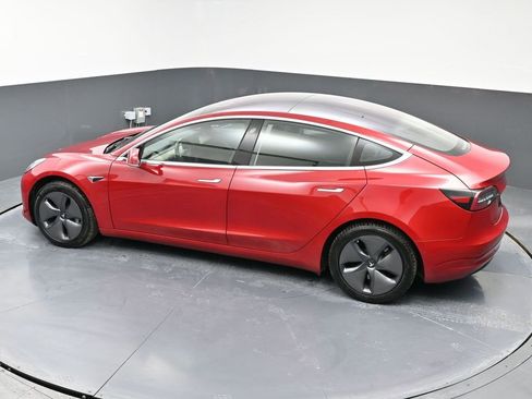 Used 2018 Tesla Model 3 Long Range image 48