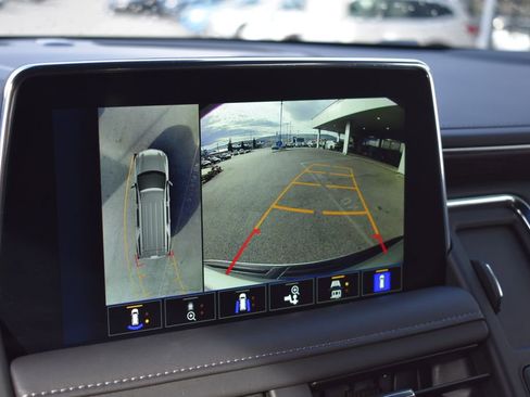 Certified 2024 Chevrolet Tahoe Z71 w/ Luxury Package image 18