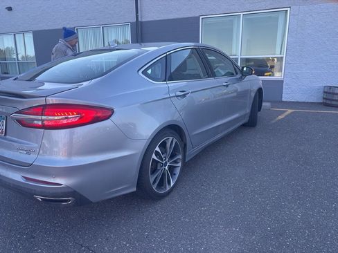 Used 2020 Ford Fusion Titanium image 5