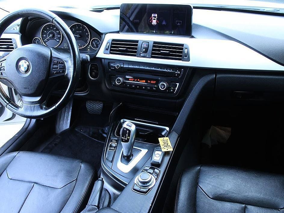 Used 2012 BMW 328i Sedan RWD image 15