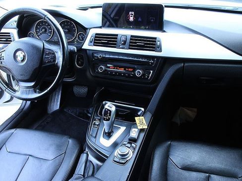 Used 2012 BMW 328i Sedan RWD image 15
