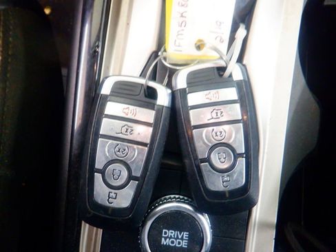 Used 2022 Ford Explorer ST w/ Equipment Group 401A image 4