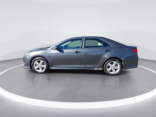 Used 2012 Toyota Camry SE FWD image 5