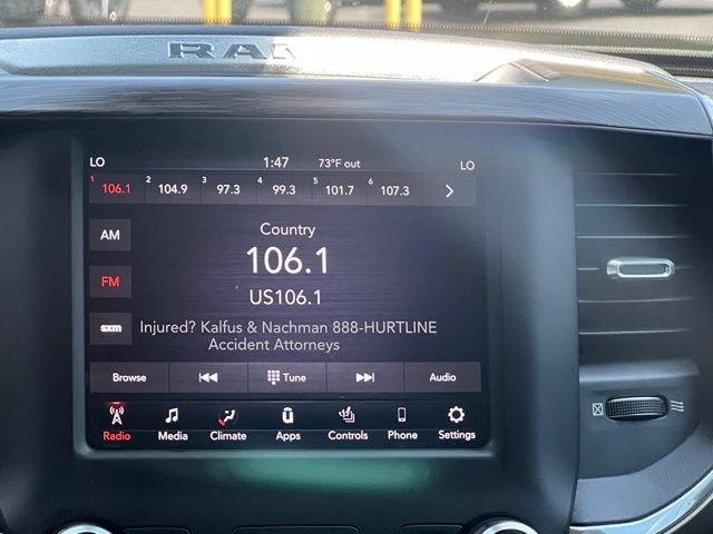Used 2019 RAM 1500 Laramie AWD/4WD image 11