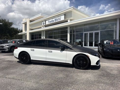Used 2022 Mercedes-Benz EQS 450+ Sedan image 1
